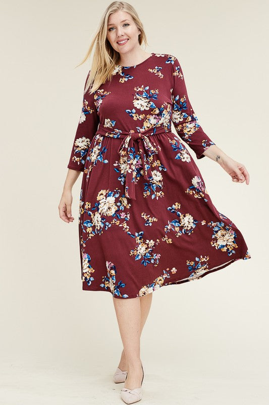 Maria Dress in Floral Print Plus Size
