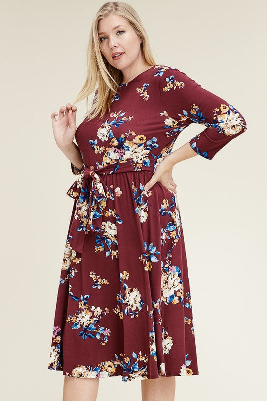 Maria Dress in Floral Print Plus Size