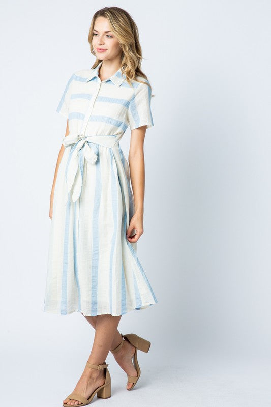 Alyssa Classy Collared Dress in Sky