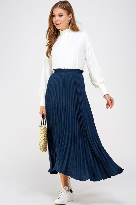 Nora Pleated Skirt in Navy