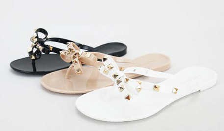 Women's Studded Jelly Sandal In White