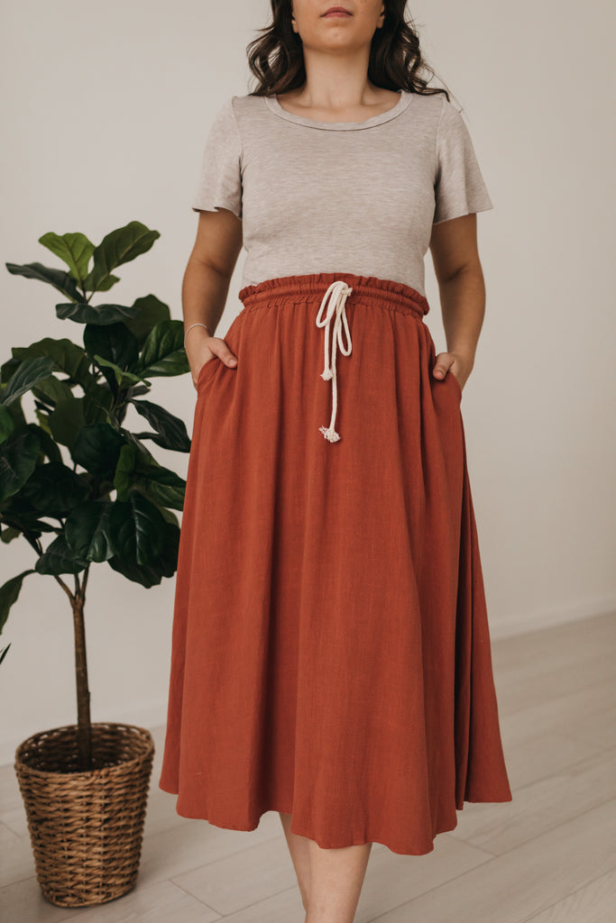 Helen Midi Skirt in Rust