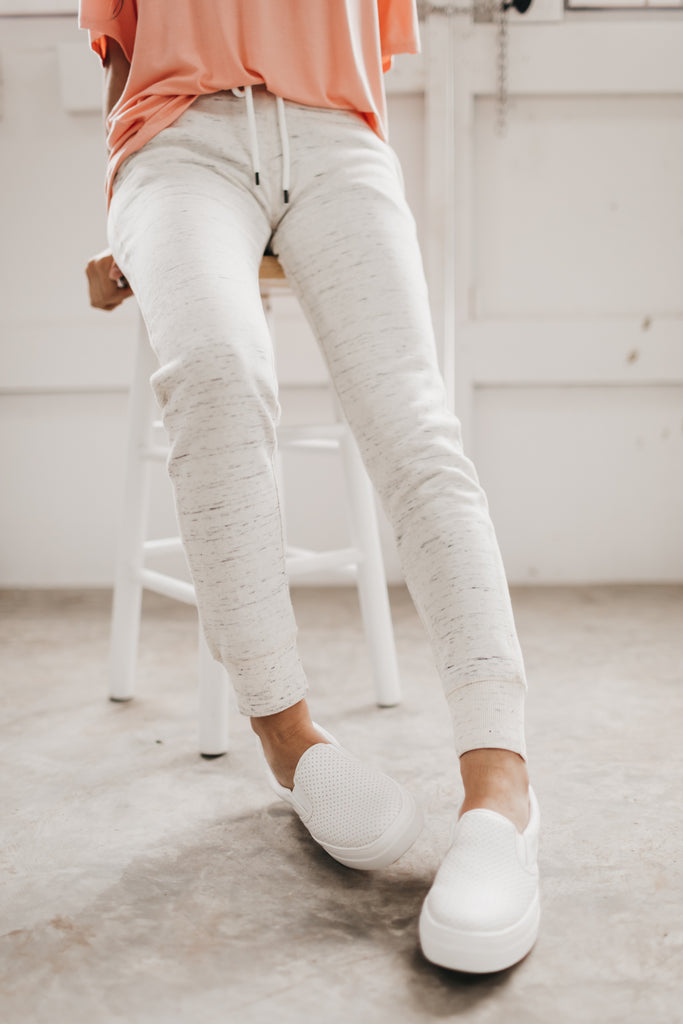 Lounge Jogger Sweat Pants in Heathered Ivory