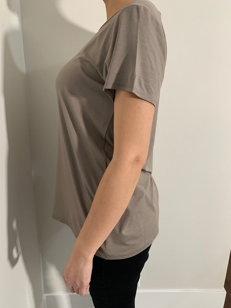 Round Neck Basic Tee Regular Size (Multiple Solid Colors)
