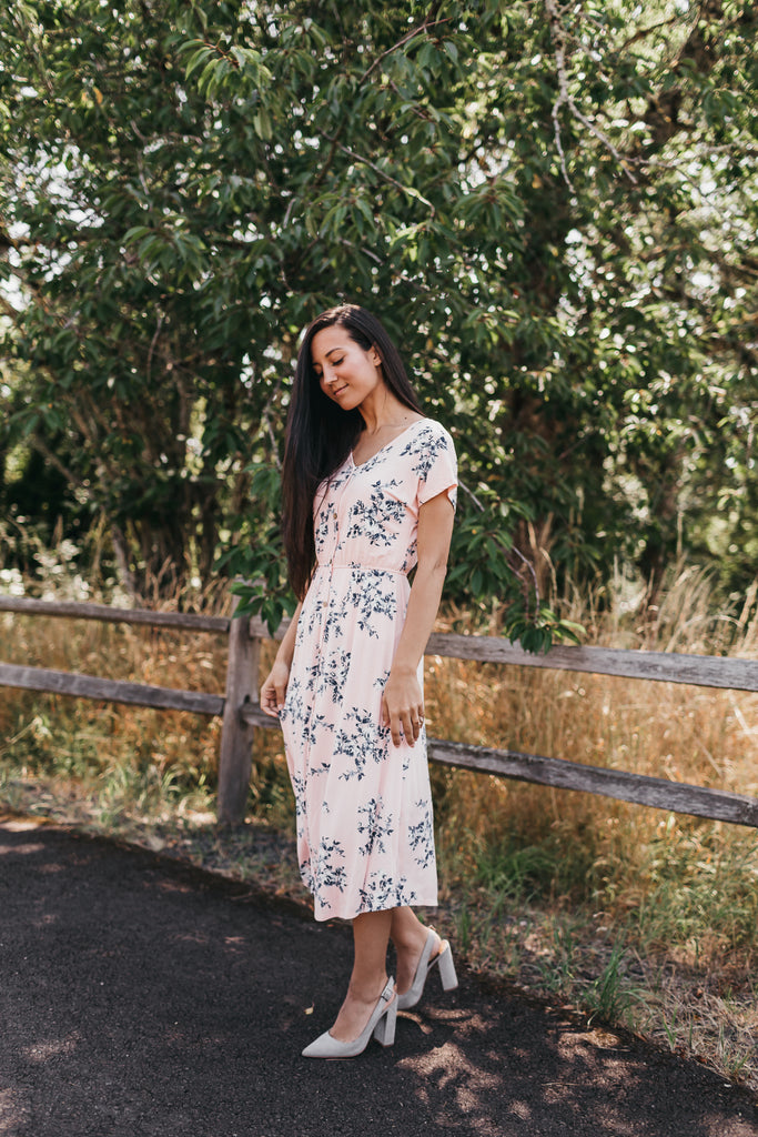 Lucy Floral Midi Dress in Blush