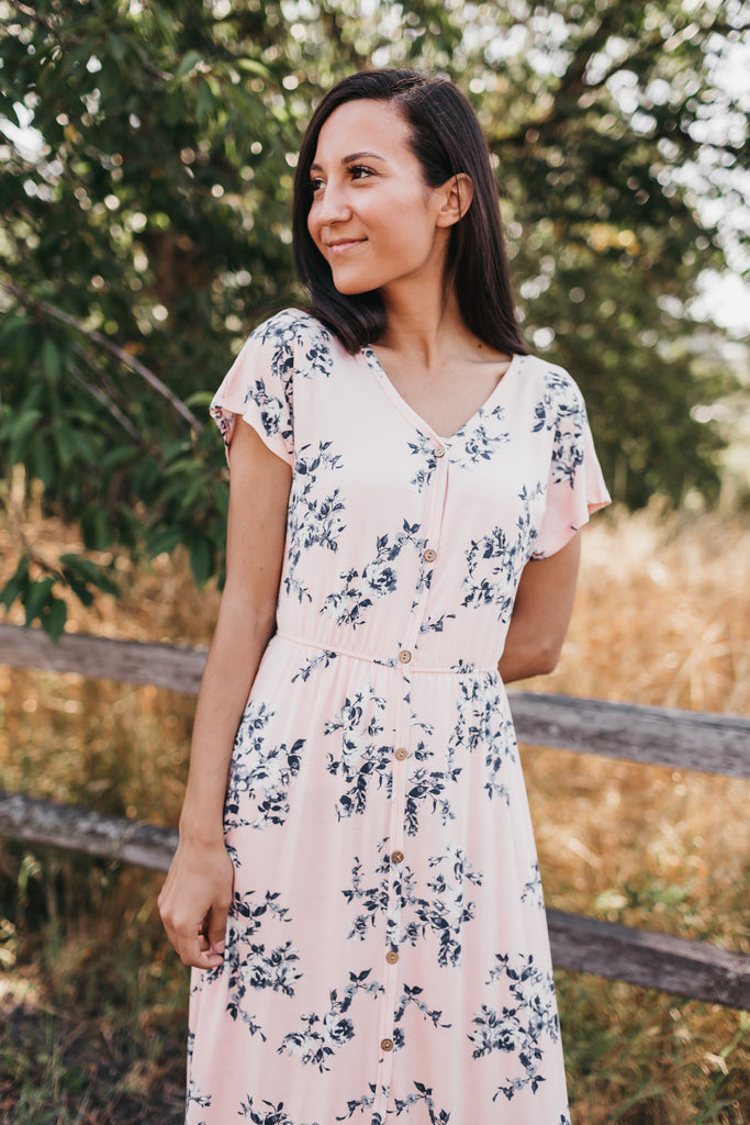 Lucy Floral Midi Dress in Blush