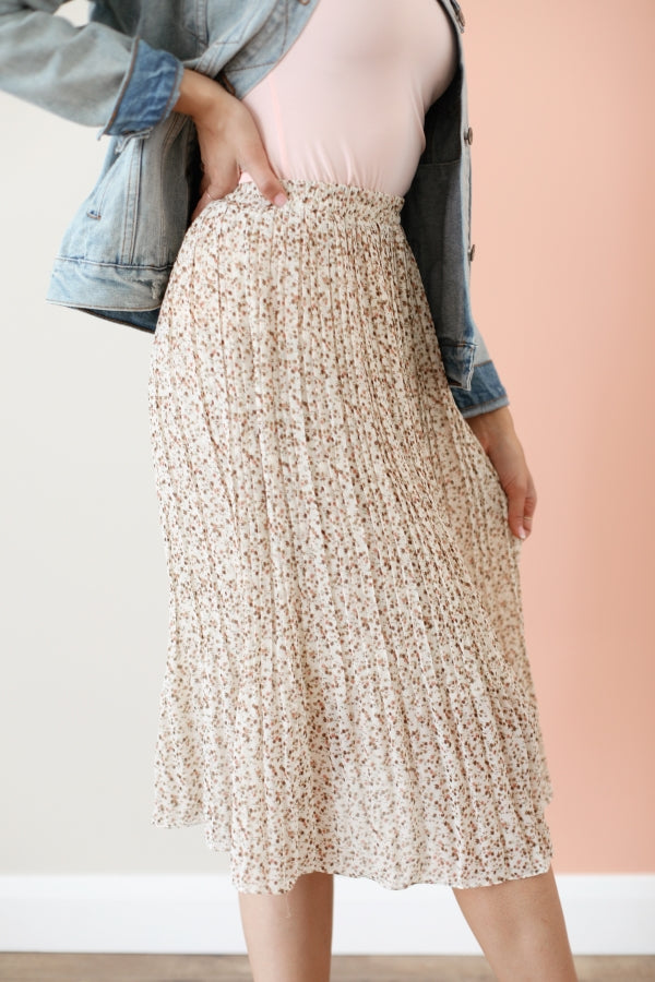 Floral Flare Skirt in Ivory